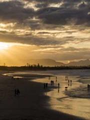 Fu Zi Mo Qin Luo Yan